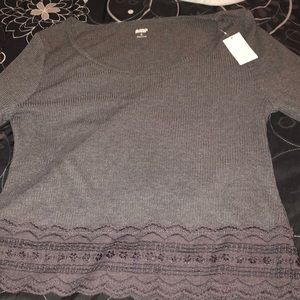 gray long sleeve top